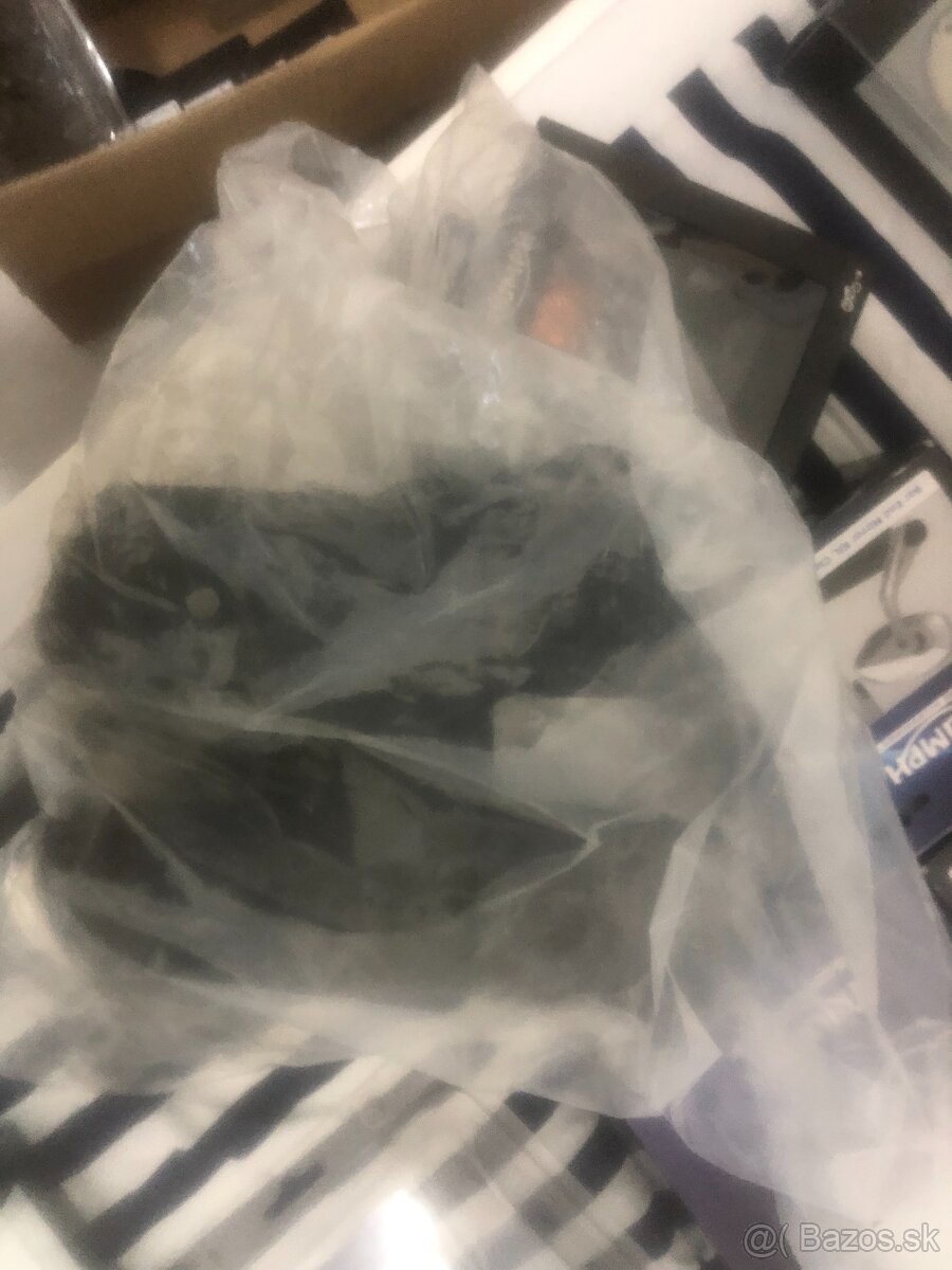 Triumph Bonneville T120 Black edition doplnky NOVE - 8