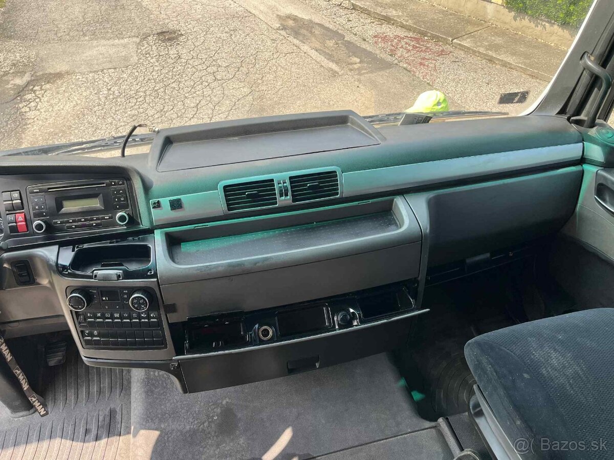 MAN TGX 18.440 ťahač s hydraulikou - 8