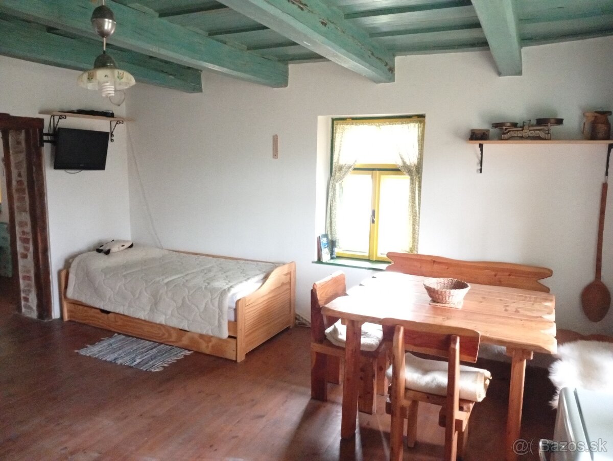 SILVESTER NA CHALUPE V KRUPINSKEJ PLANINE - 8