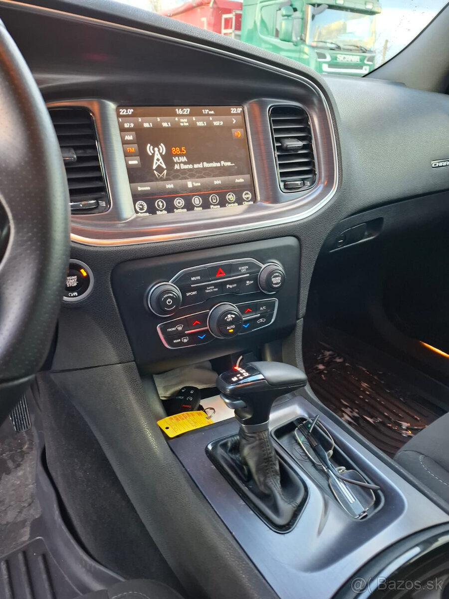 DODGE CHARGER GT 4x4 - 8