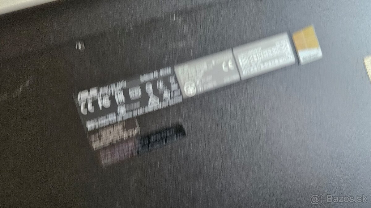 Starší notebook Asus 541 - funkčný, dobrá batéria - 8