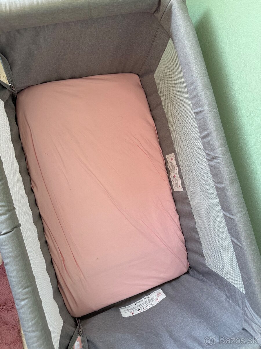 Rastúca posteľ schnuggle air crib - 8