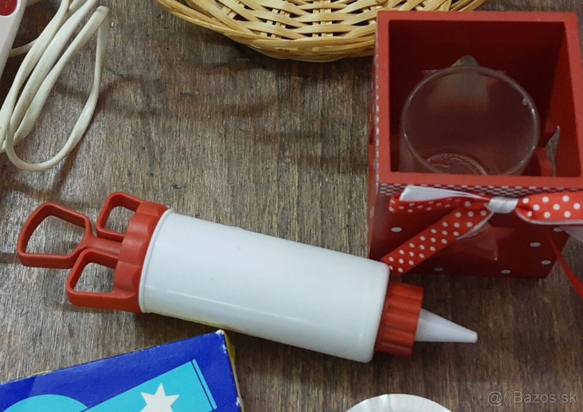 Vianočné a veľkonočné dekorácie a ozdoby - 8