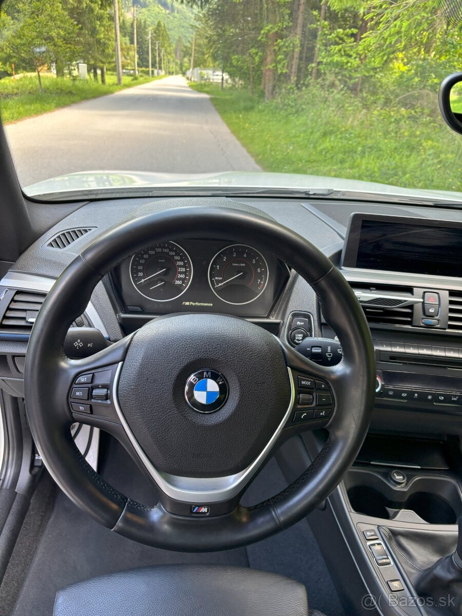 BMW M135i f21 manuál - 8