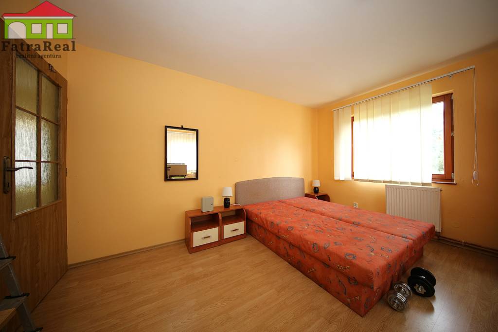 Rodinný dom po kvalitnej rekonštrukcii, Dúbrava - 8