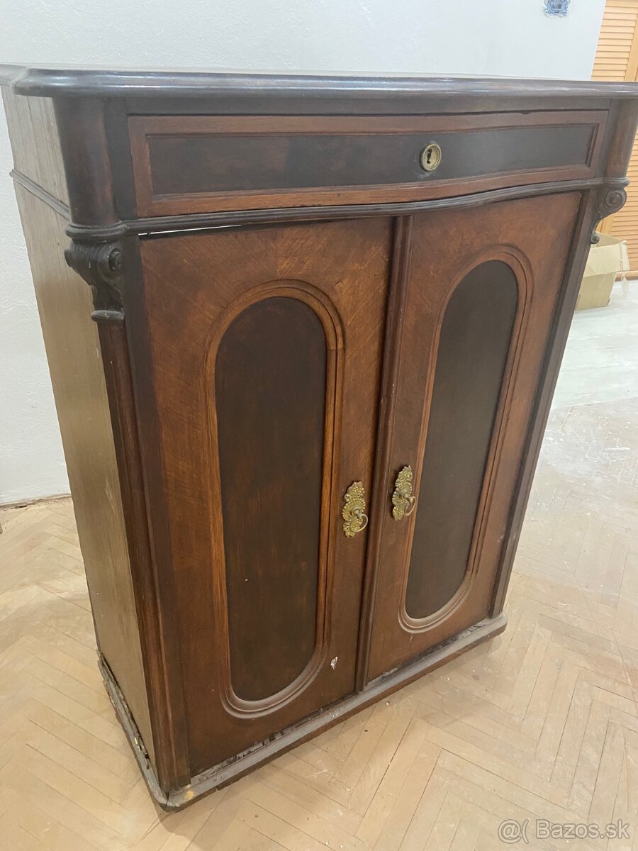 Starožitna skrinka - 8