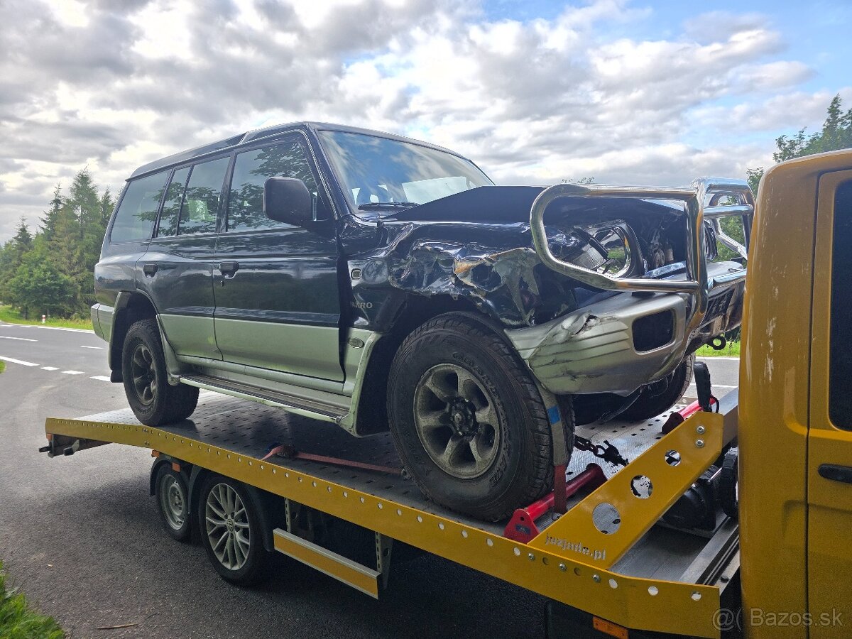 Diely Mitsubishi Pajero 3.5 V6 - 8