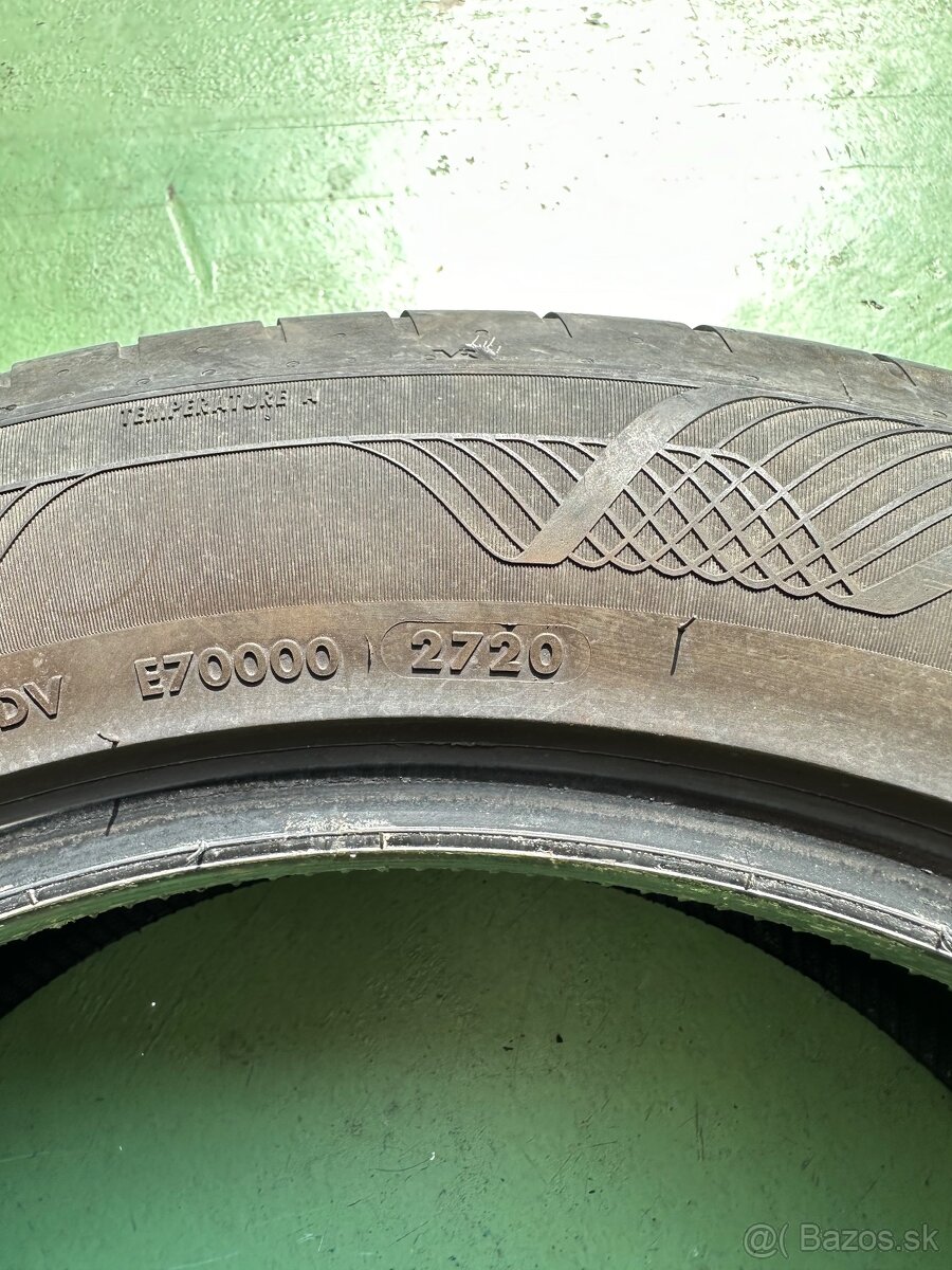 235/55 R19 105W XL VREDESTEIN ULTRAC SATIN - 8