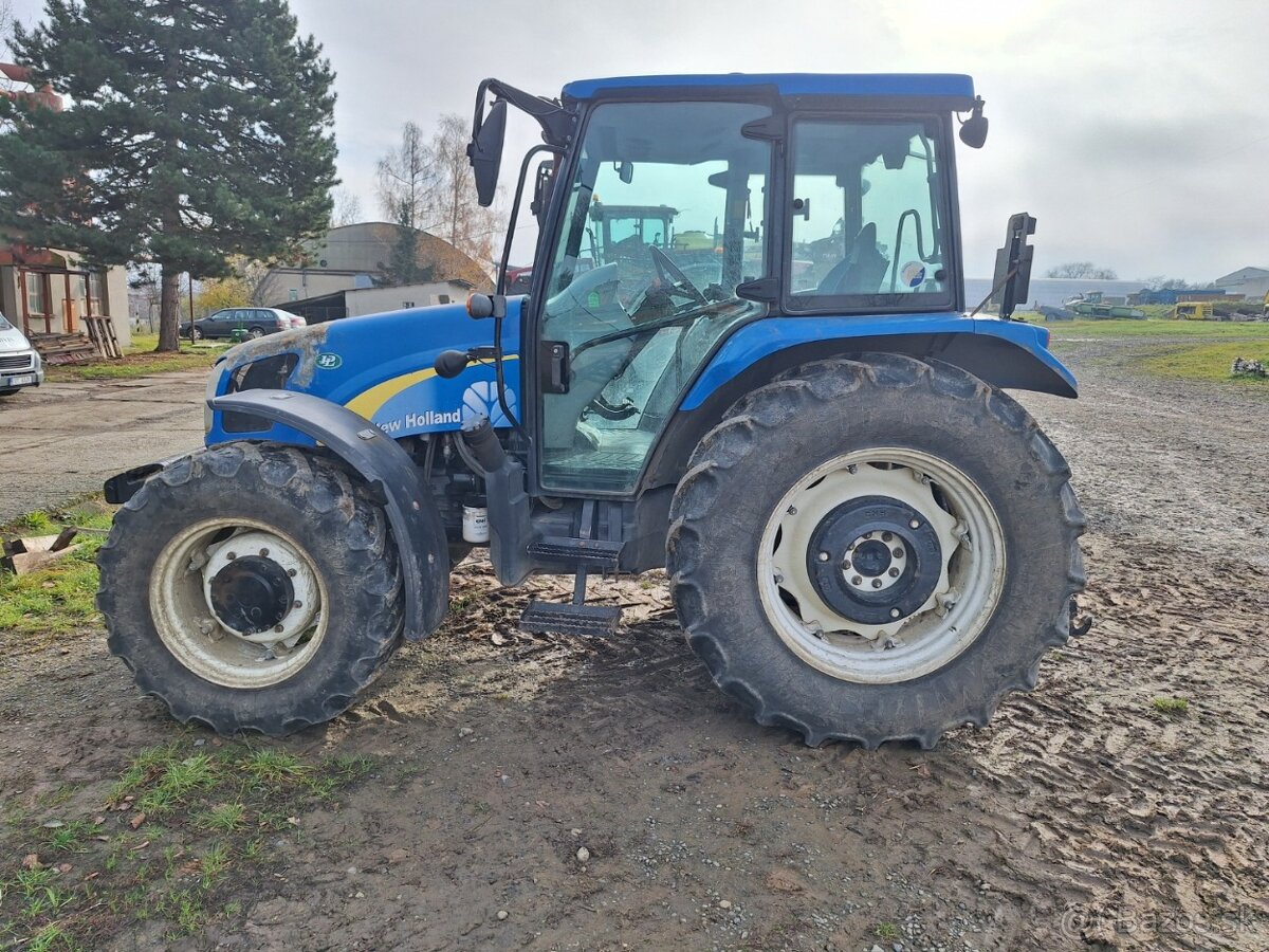 NEW HOLLAND T5070 JH 4X4 - 8