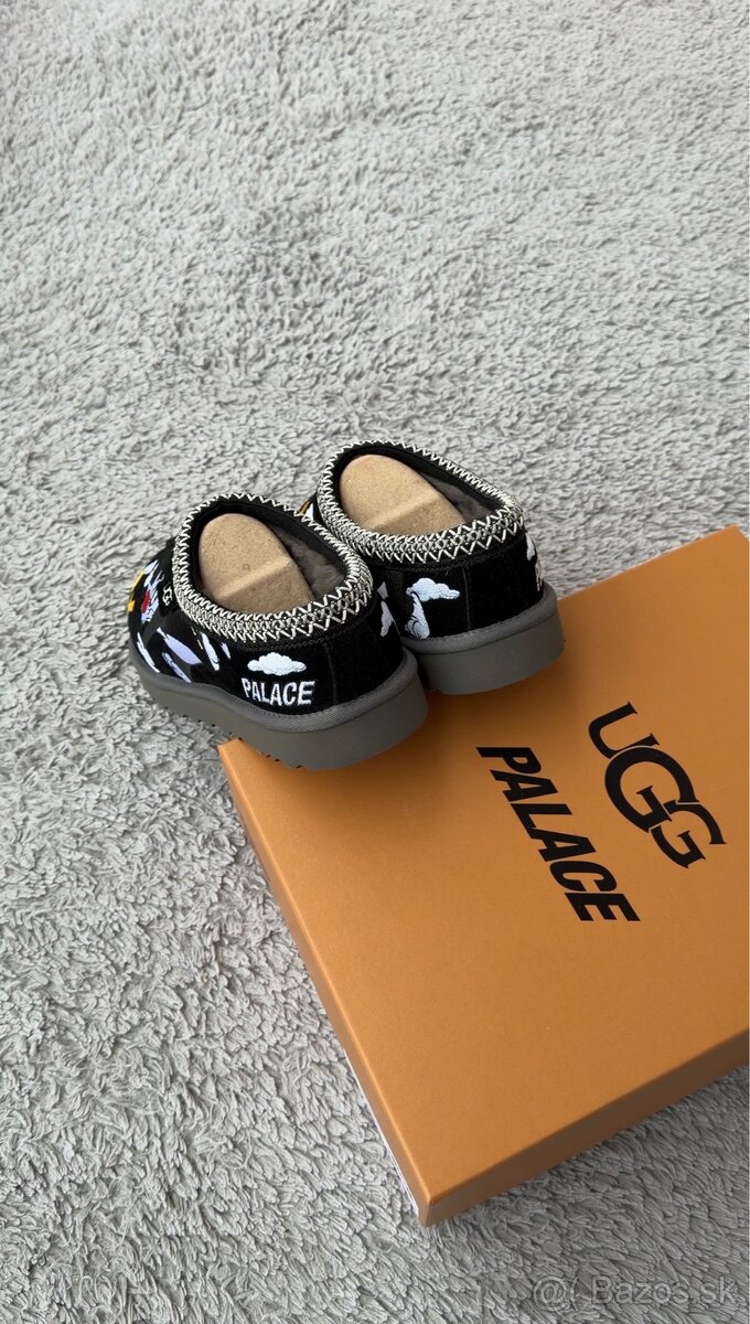 UGG Tasman Slipper Palace x Looney Tunes Black - 8