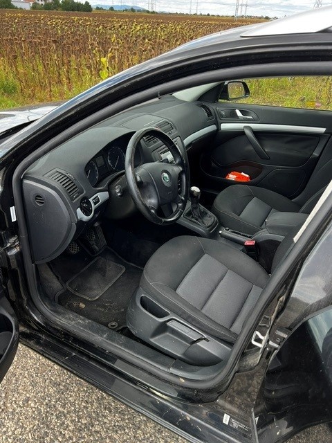 Škoda Octavia Combi - 8