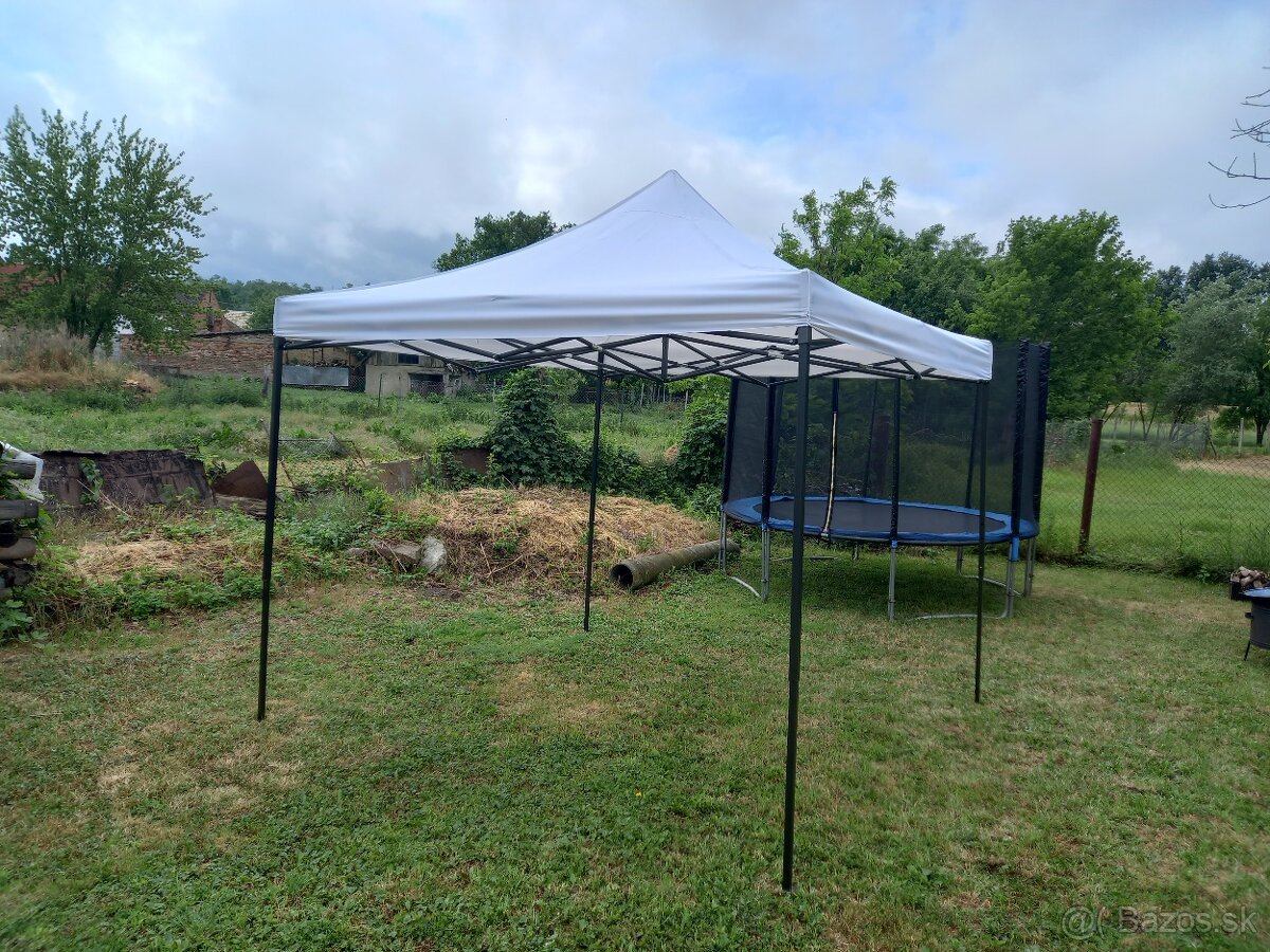 Predám rýchlo rozkladací altanok 3X3M - 8