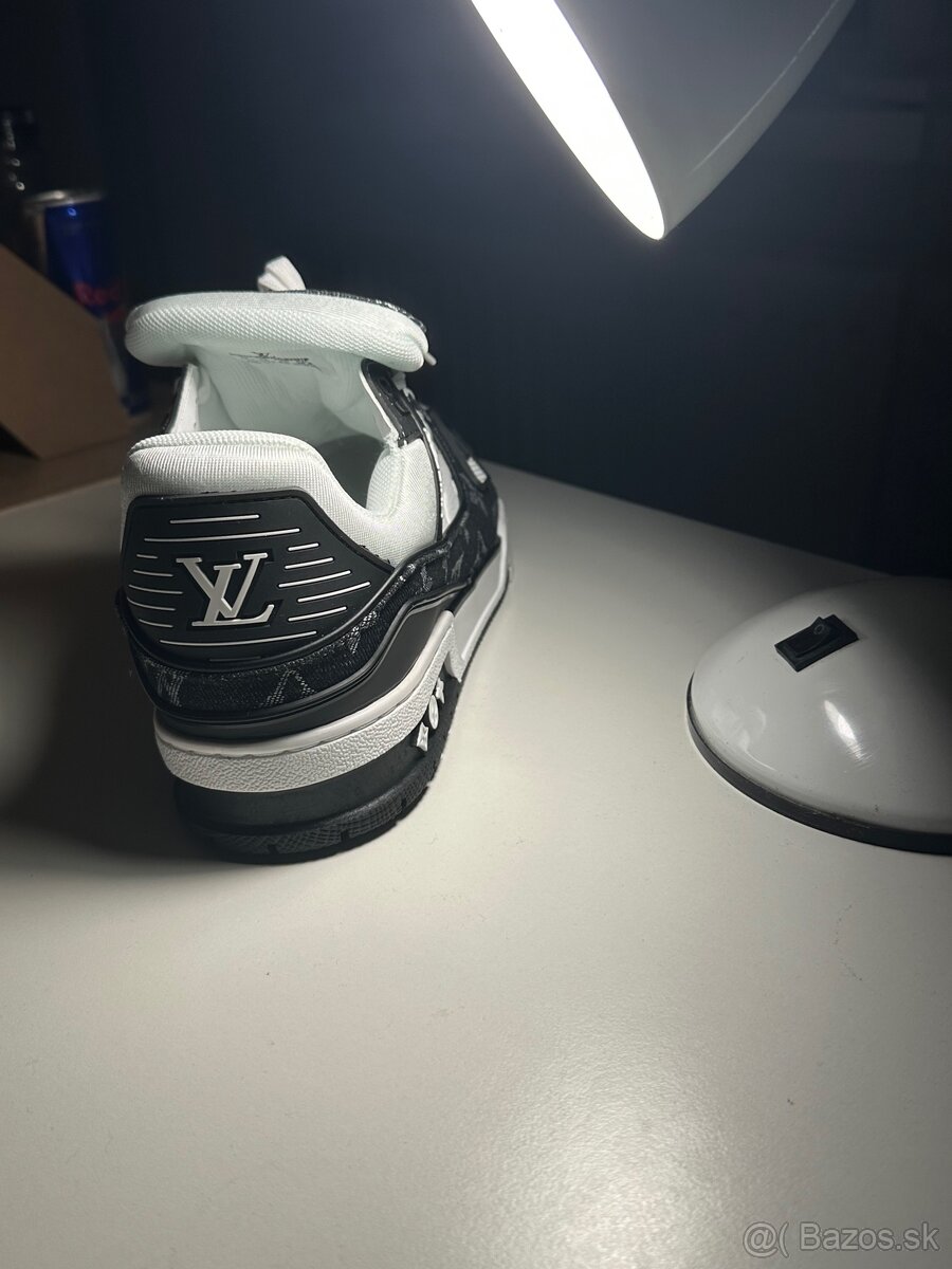 LV trainer topánky čierno biele 44 - 8