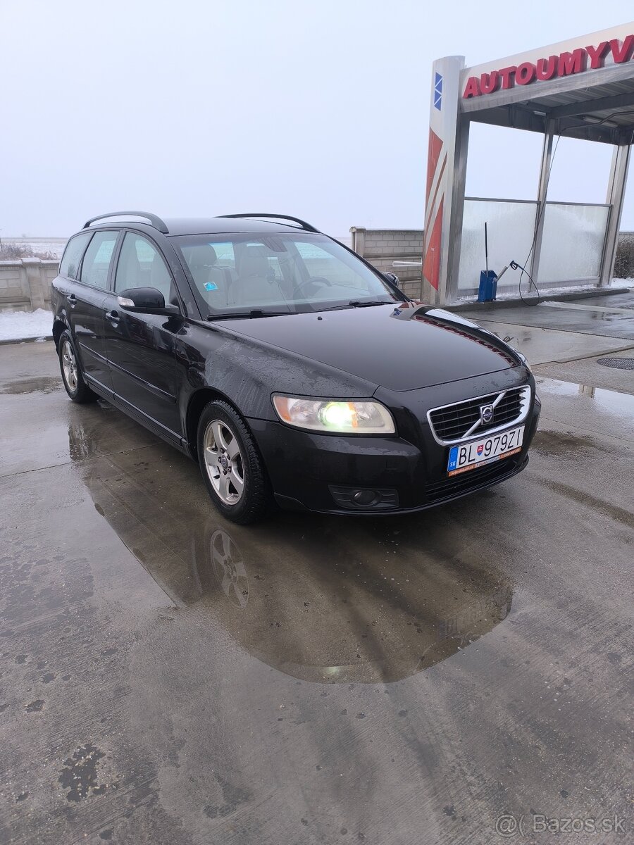 Volvo V50 - 8