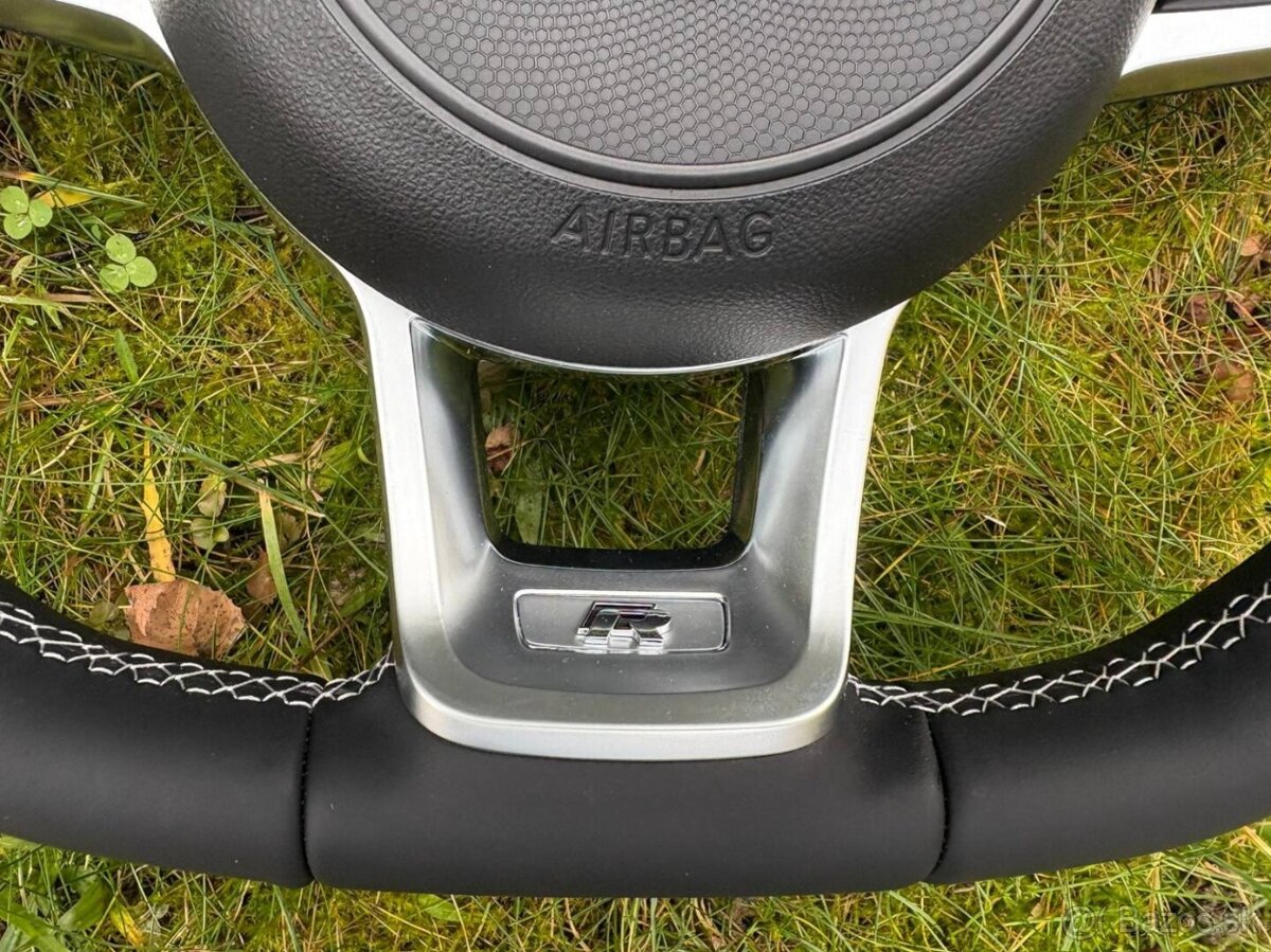 -Rline VW VOLANT KOZENY MULTIFUNKCNY biele šitie - 8