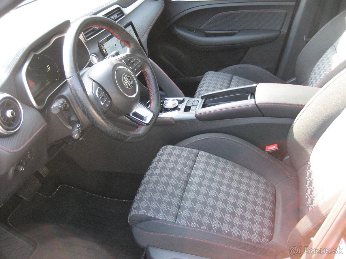 MG ZS Elektro - 8
