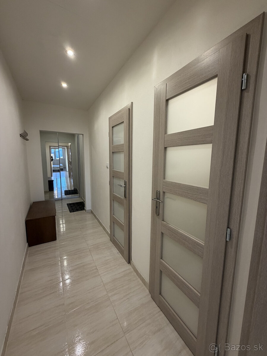 Na predaj 3-izbový byt na Terase v Košiciach - 8