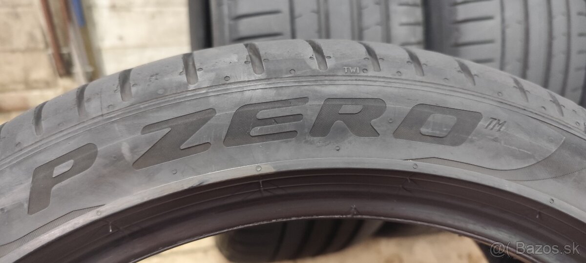245/40R19 letne - 8