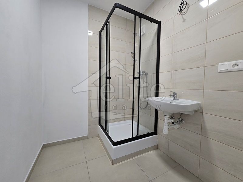 Prenájom, Byt/3-izbový (RE01031333) - 8