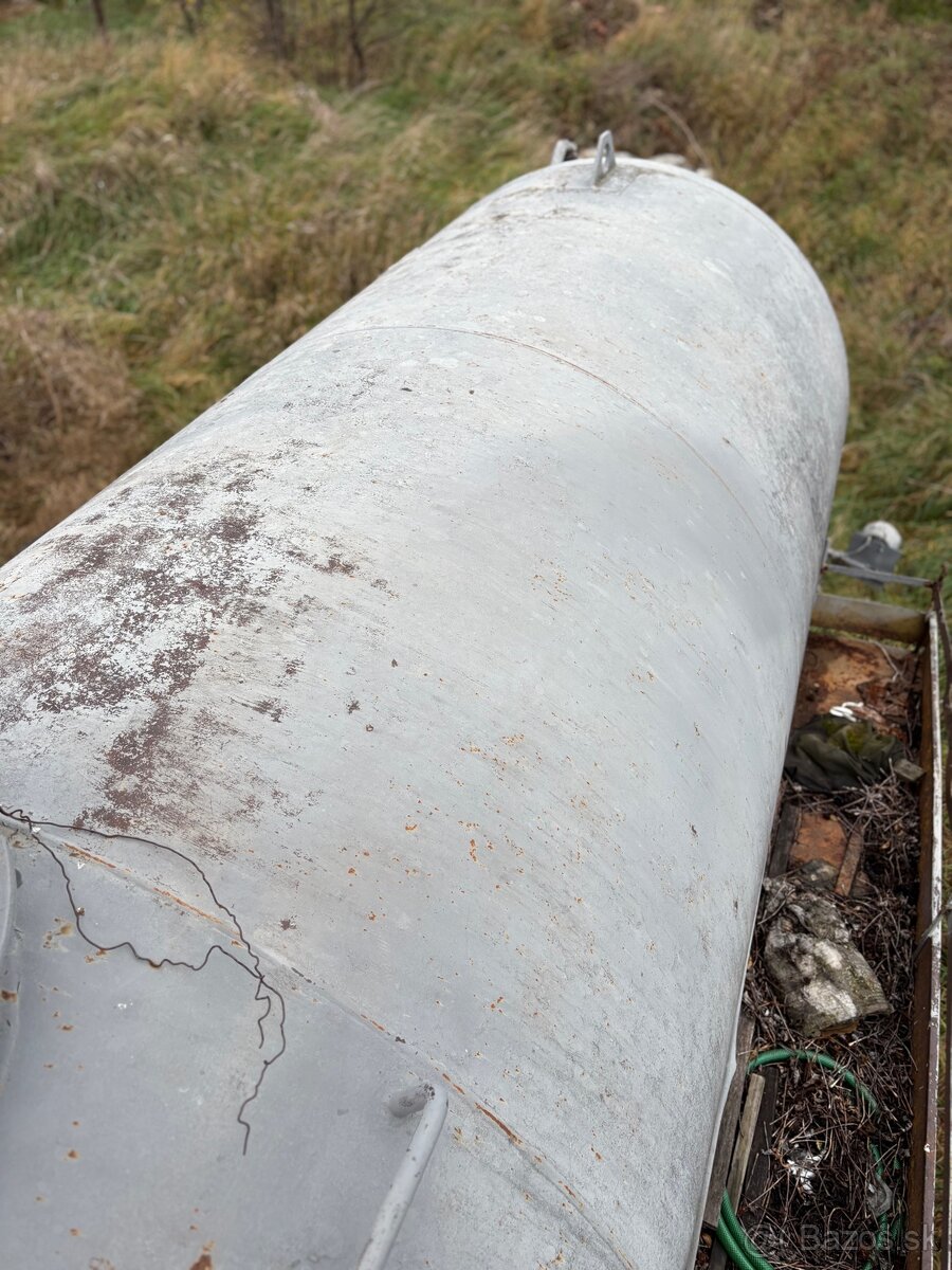 Cisterna Fekál 8300L - 8