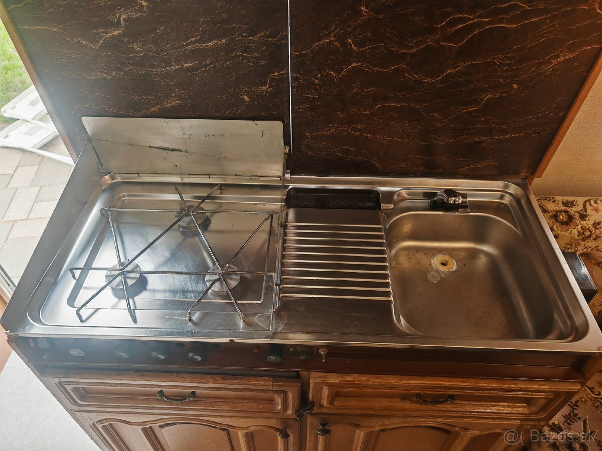 Karavan Hobby 460T - 8