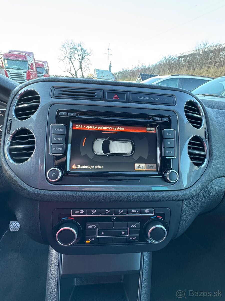 Volkswagen Tiguan 2,0 TDI Bluemotion - 8