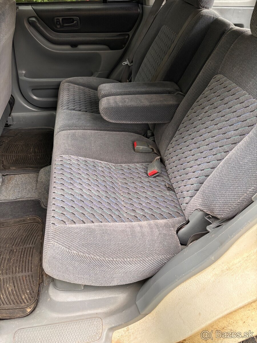 HONDA CRV I 2.0 94kw 4x4 - 8