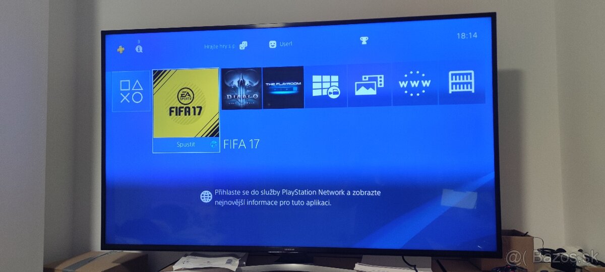 PS4 500GB + ovládač + 2x hra - 8