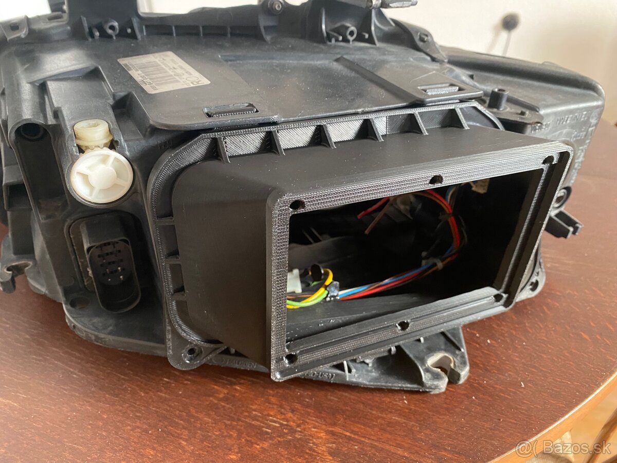 A4 B6 Zadné kryty Bi-xenon - 8