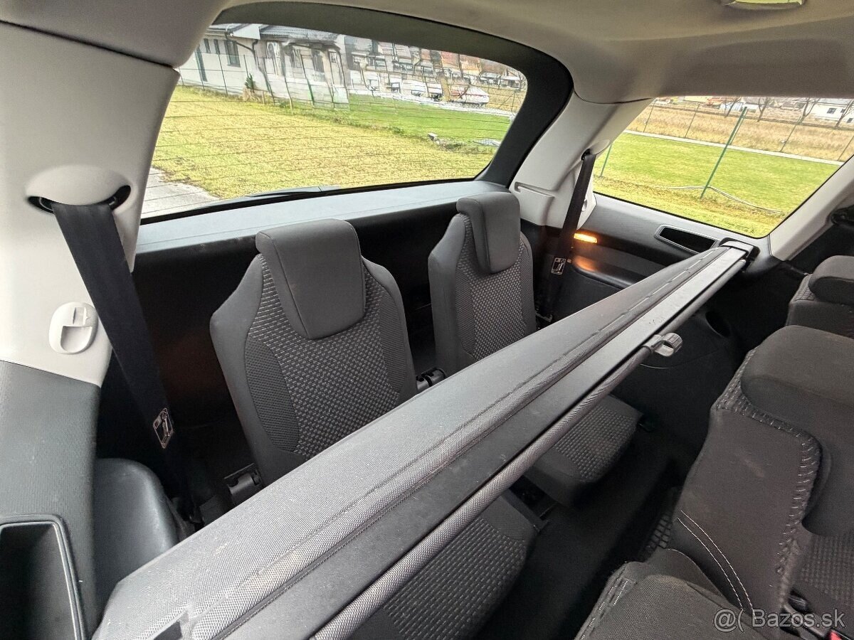 Citroen C4 Grand 1.6i 3490 € Možná výmena/leasing/úver - 8