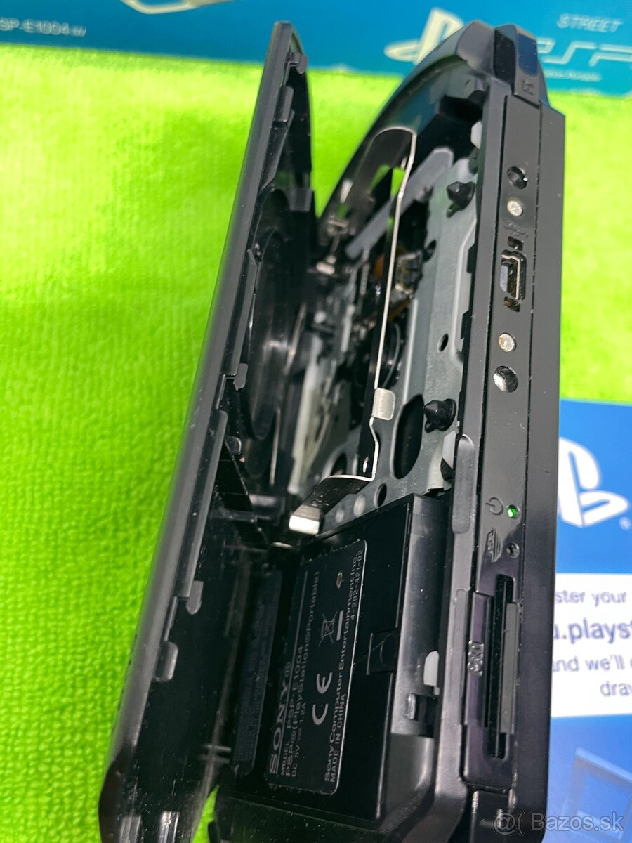 Sony PSP-E1004 Street +box biely - 8