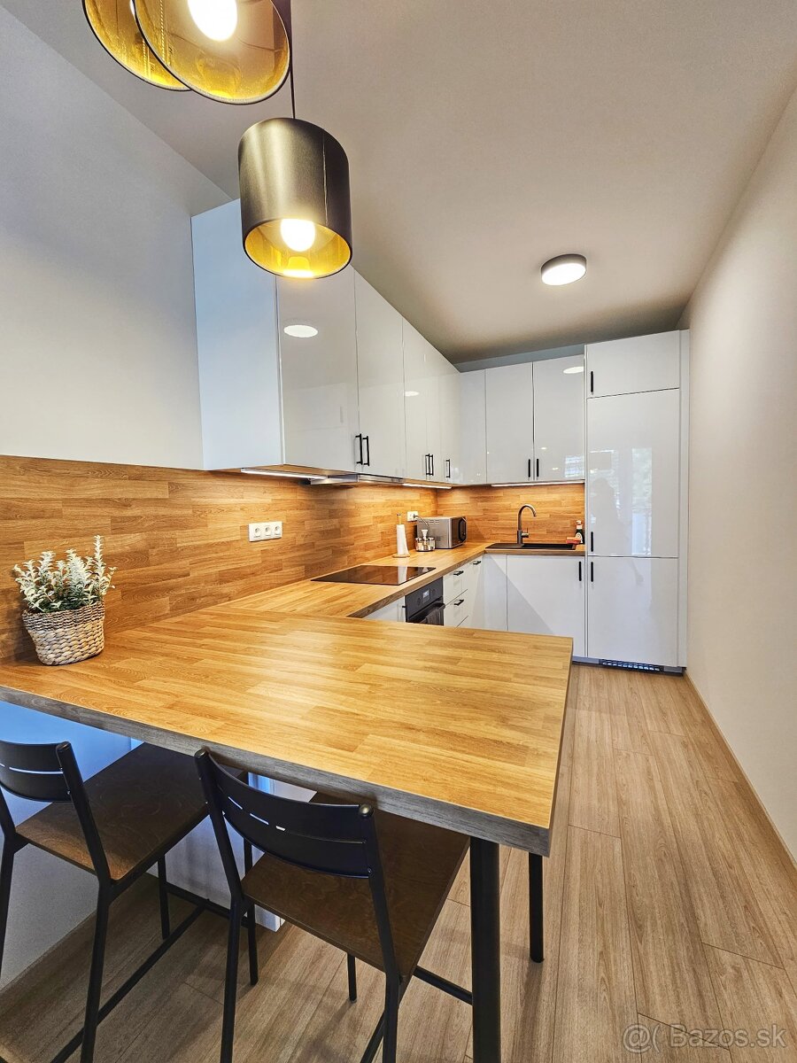Prenájom 2 izbového bytu Bosákova Petržalka novostavba - 8