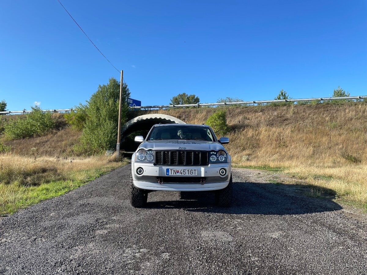 Jeep Grand Cherokee 3.0 overland - 8