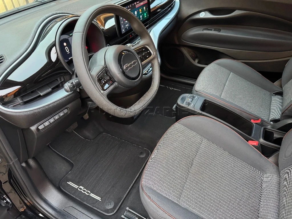 FIAT 500e Hatchback 87 kW Automat 2021 - 8