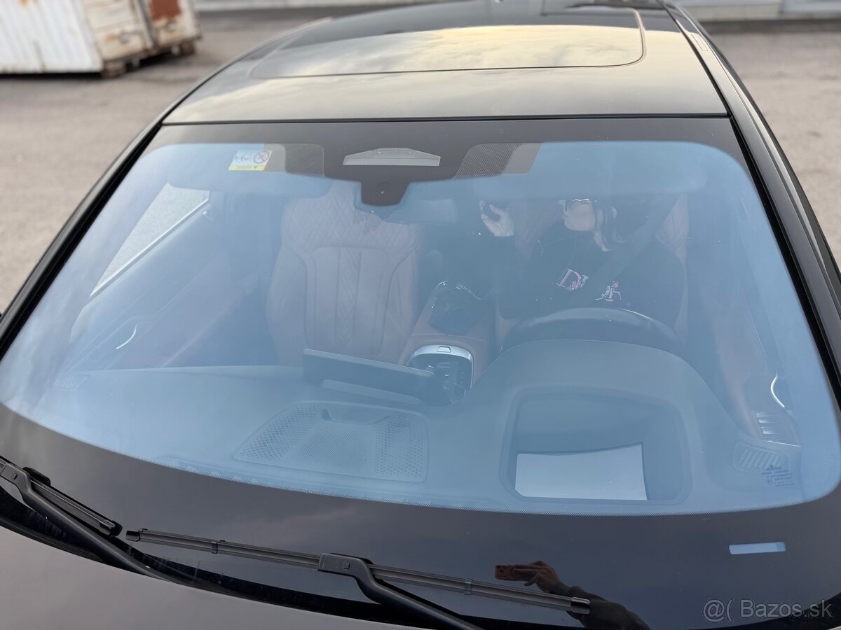 Ponúkam BMW Rad 7 750d xDrive A/T - 8