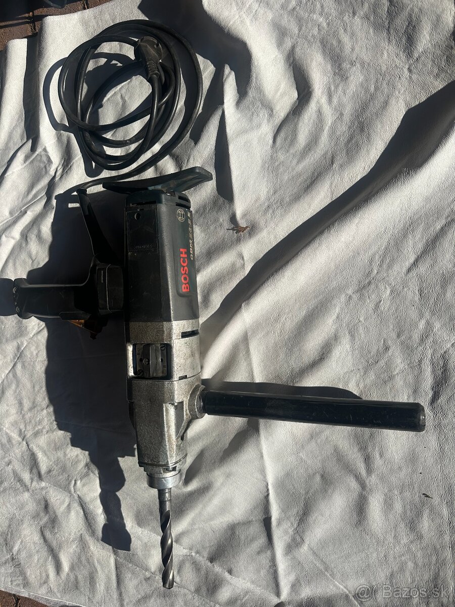 magnetická vŕtačka BOSCH - 8
