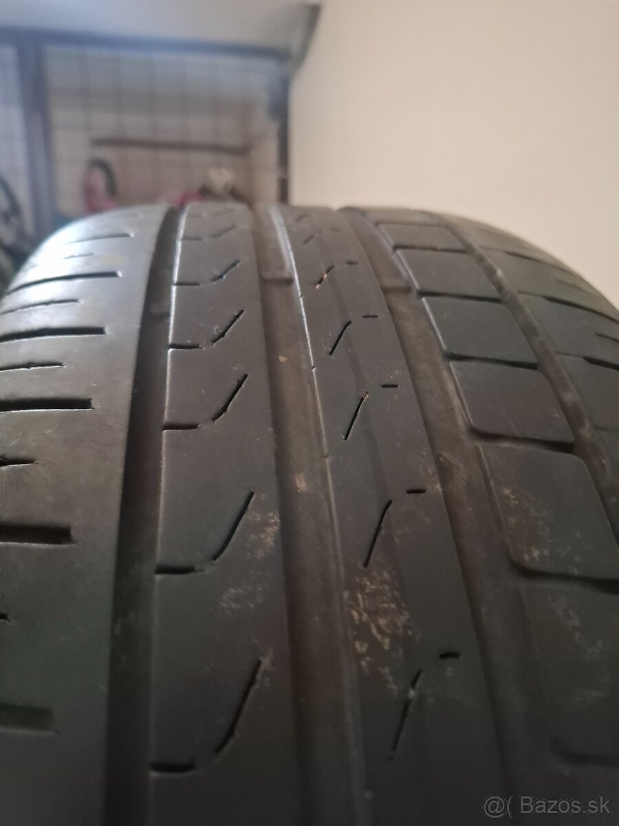 Audi elektrony R18 - 8