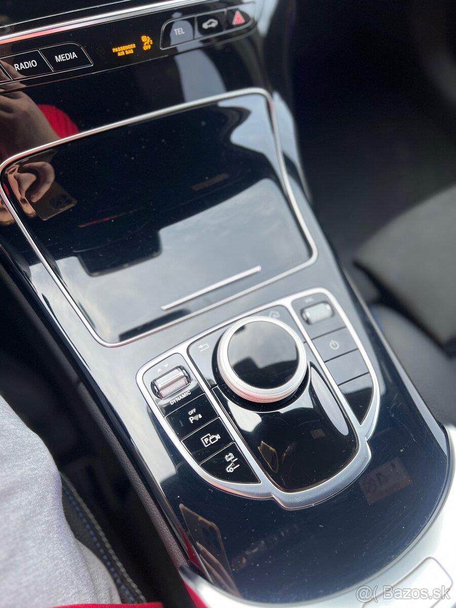 Mercede-Benz C300de - 8