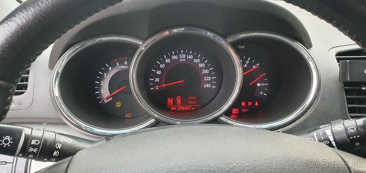 Predám Kia Sorento - 8