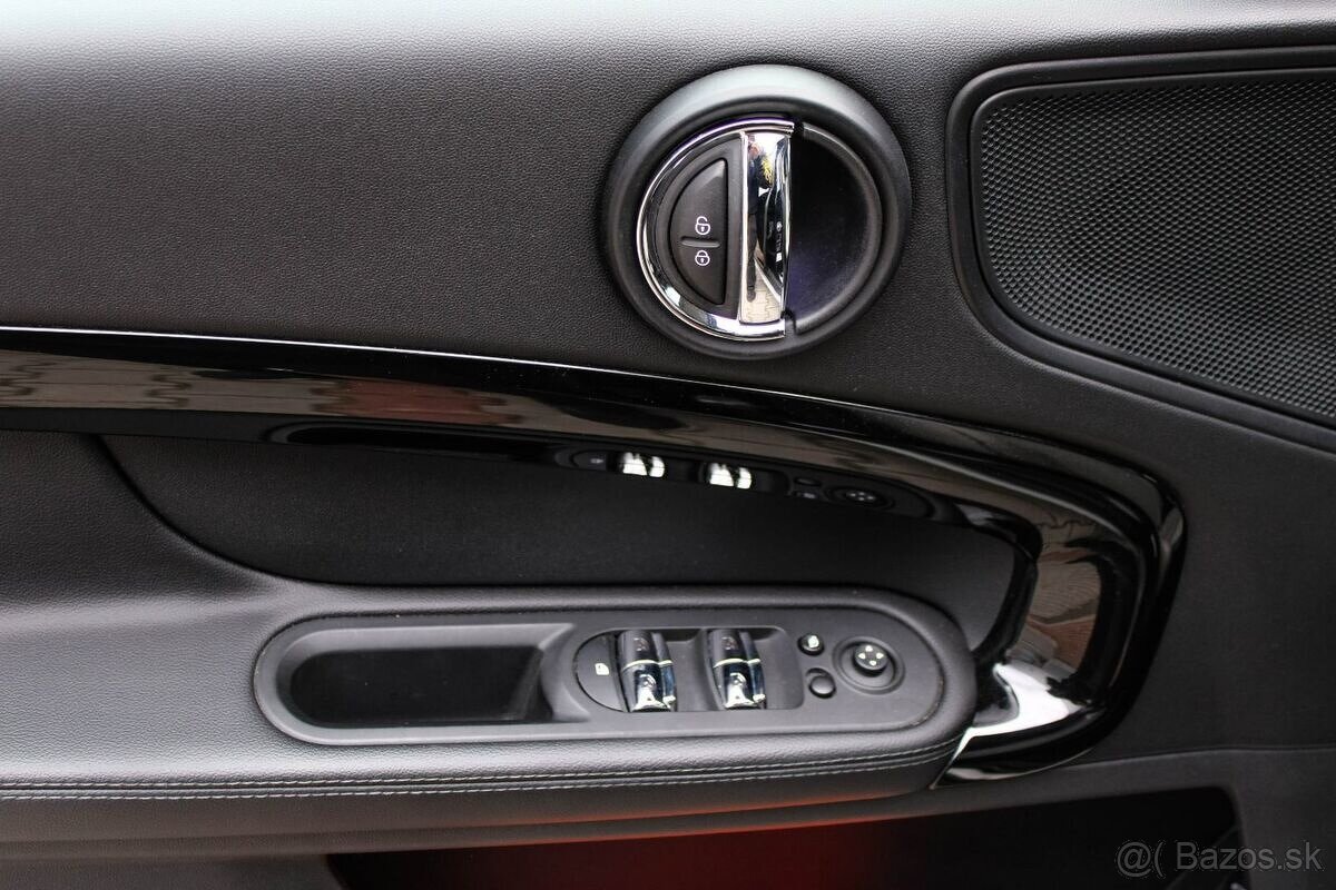 Mini Countryman Cooper SD ALL4 A/T - 8