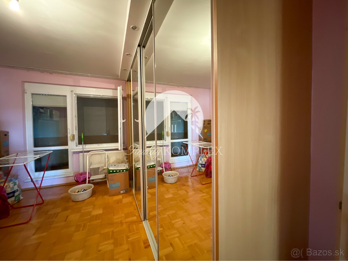 Reality KOMPLEX s.r.o. Vám ponuka EXKLUZÍVNE na PREDAJ 4-izb - 8