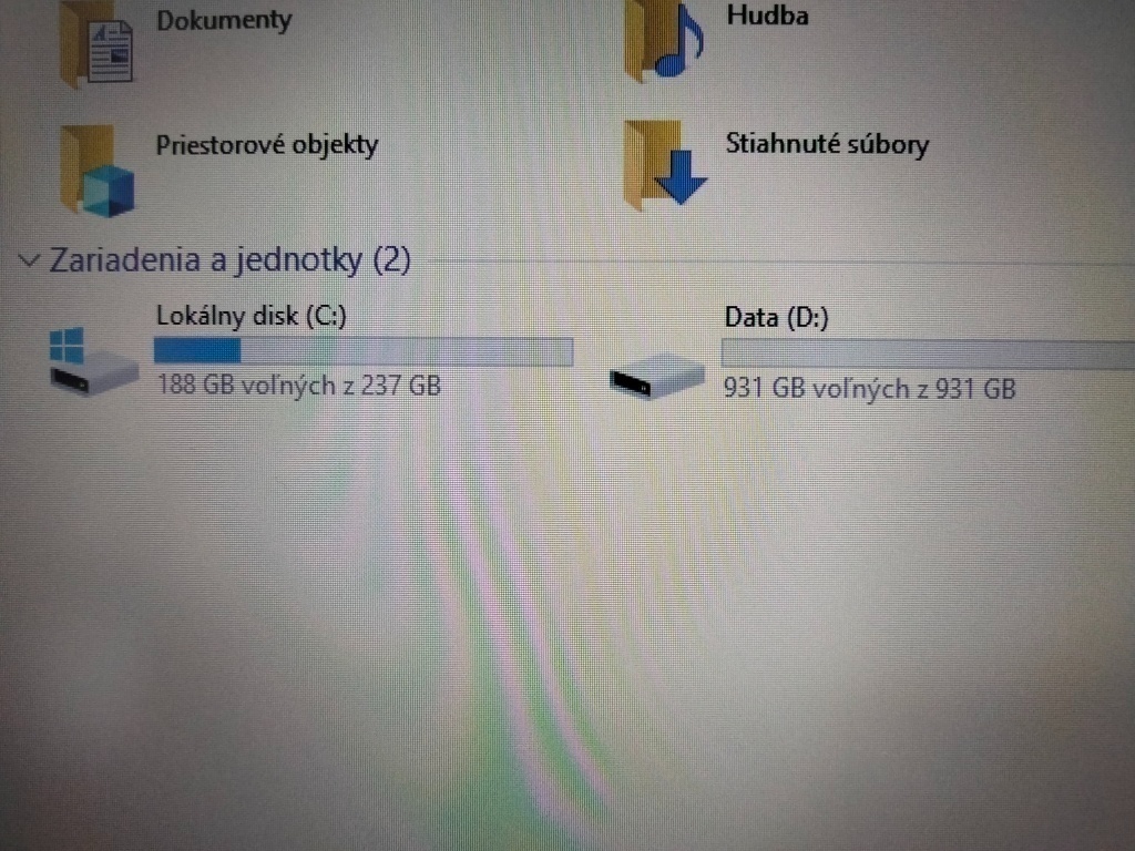 HP elitebook 725 G4 ,AMD A10 quad core , 16gb ram , ssd - 8