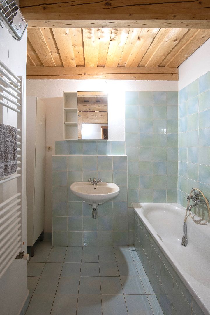 PONÚKAME na predaj rodinný dom Zaježová, vhodný na trvalé bý - 8