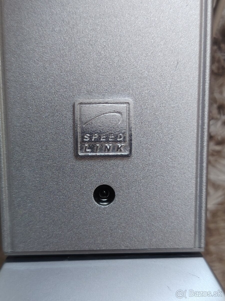 Reproduktory spred link - 8