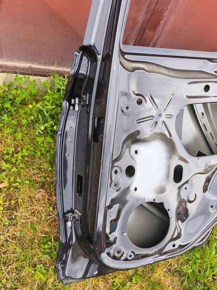 VW Polo 6 dvere zadne prave VW Polo 2G - 8