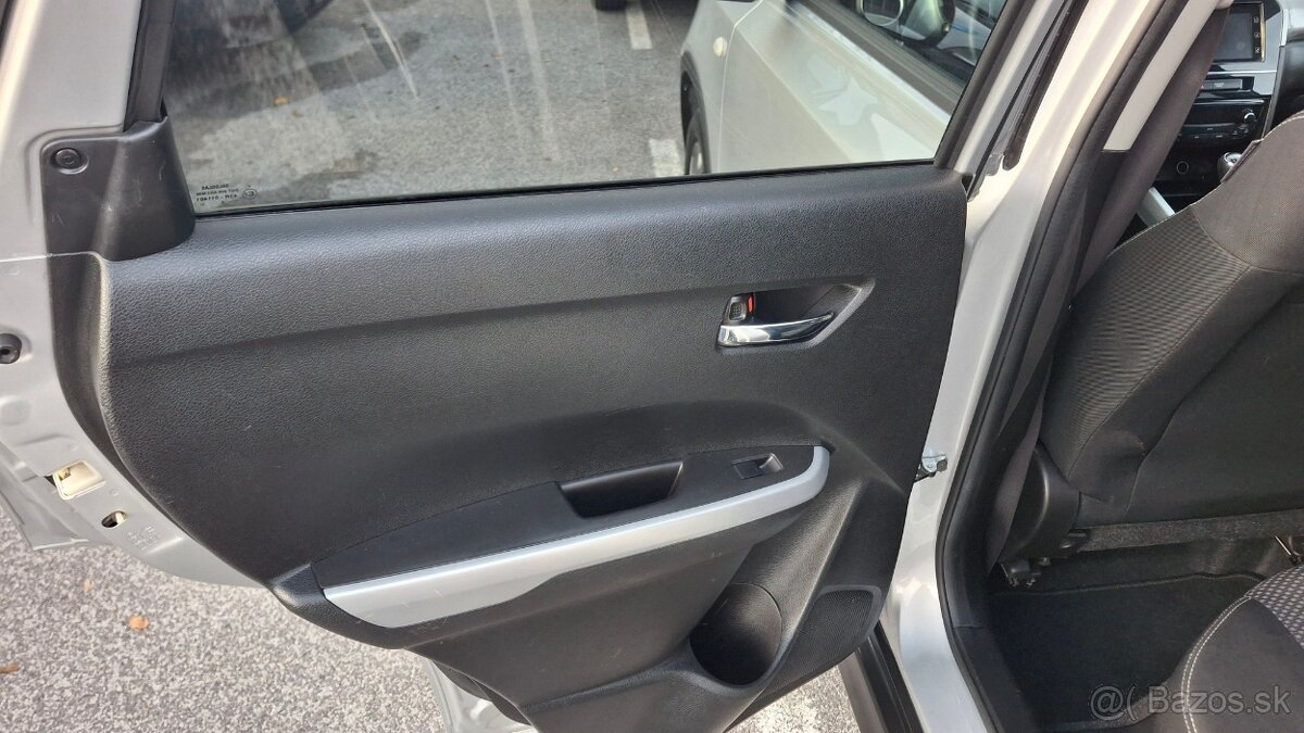 Suzuki Vitara 1.6 DDiS Elegance 4WD - 8