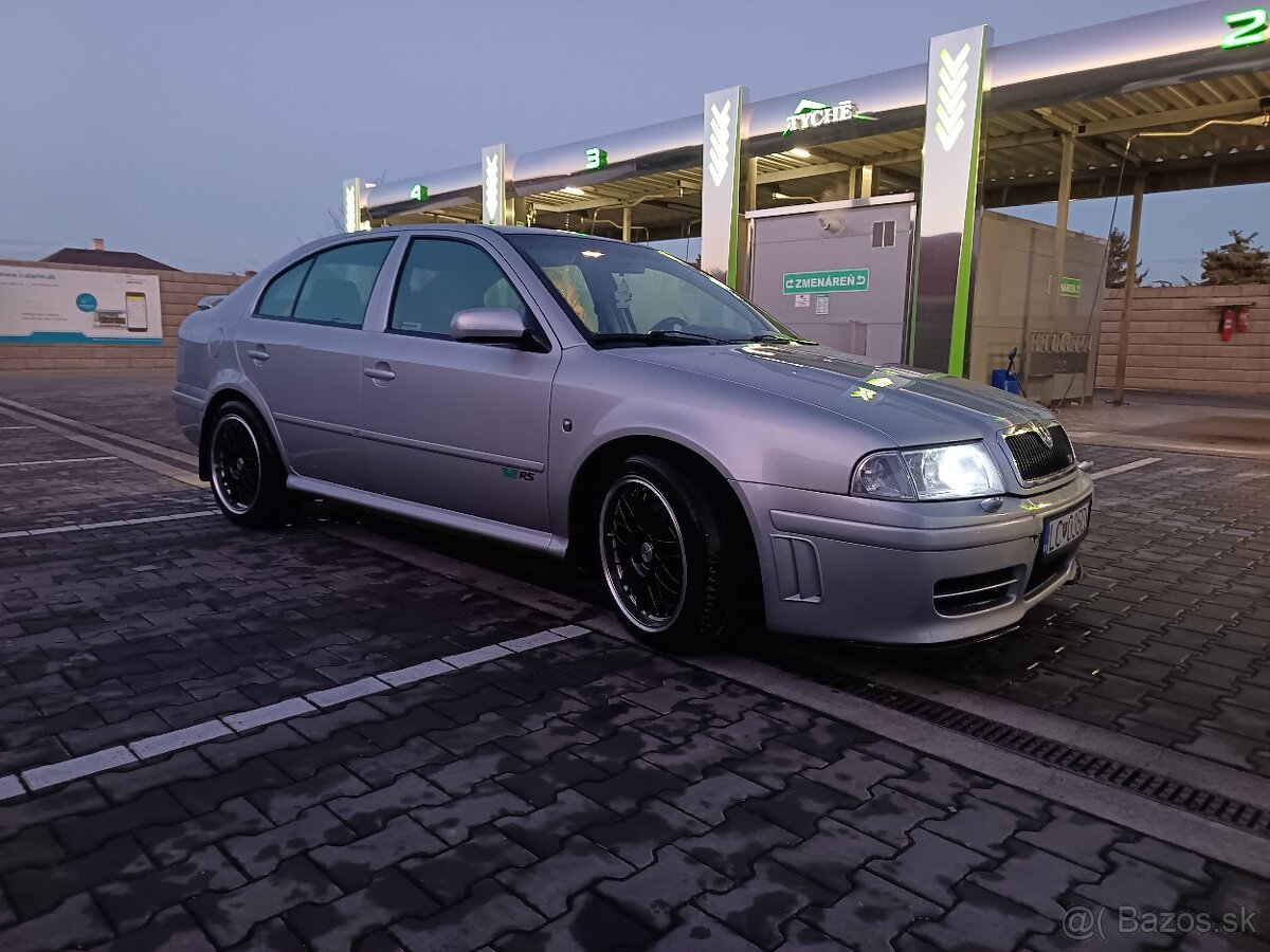 ŠKODA OCTAVIA 1 RS - 8