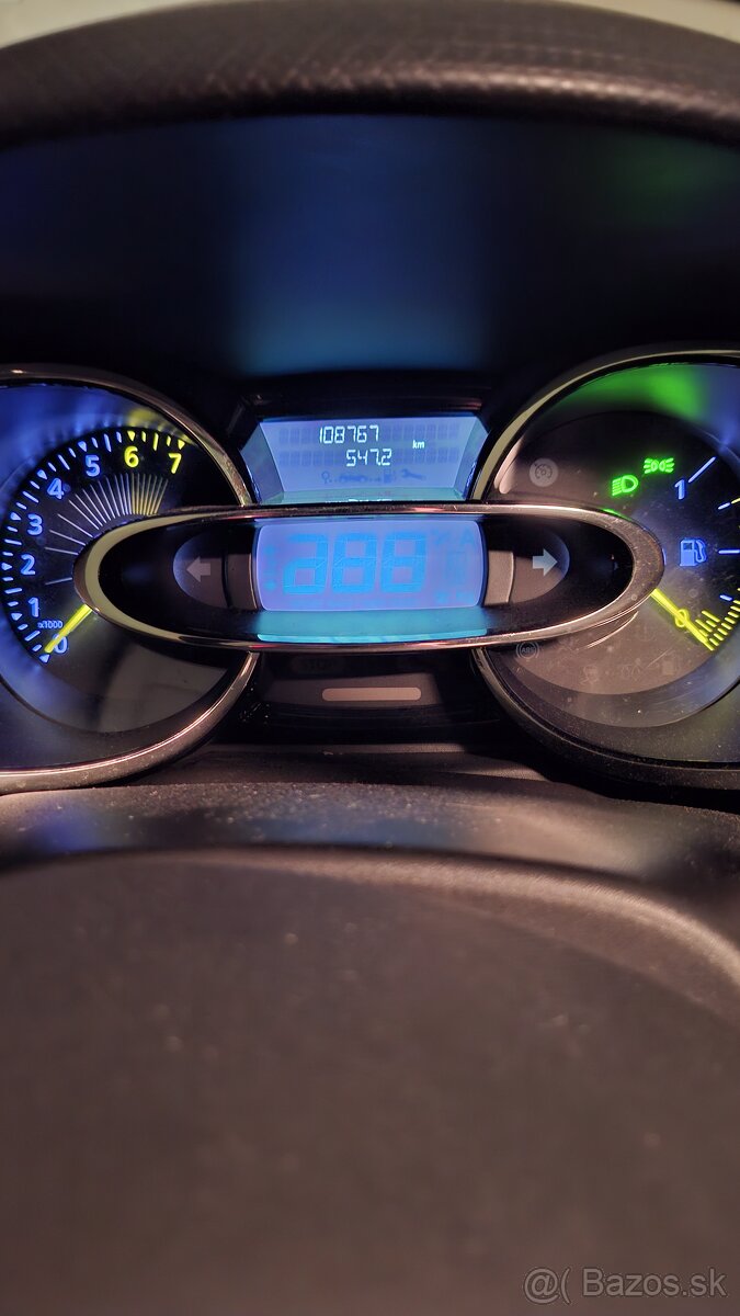 Renault clio Grandtour 1.2 - 8