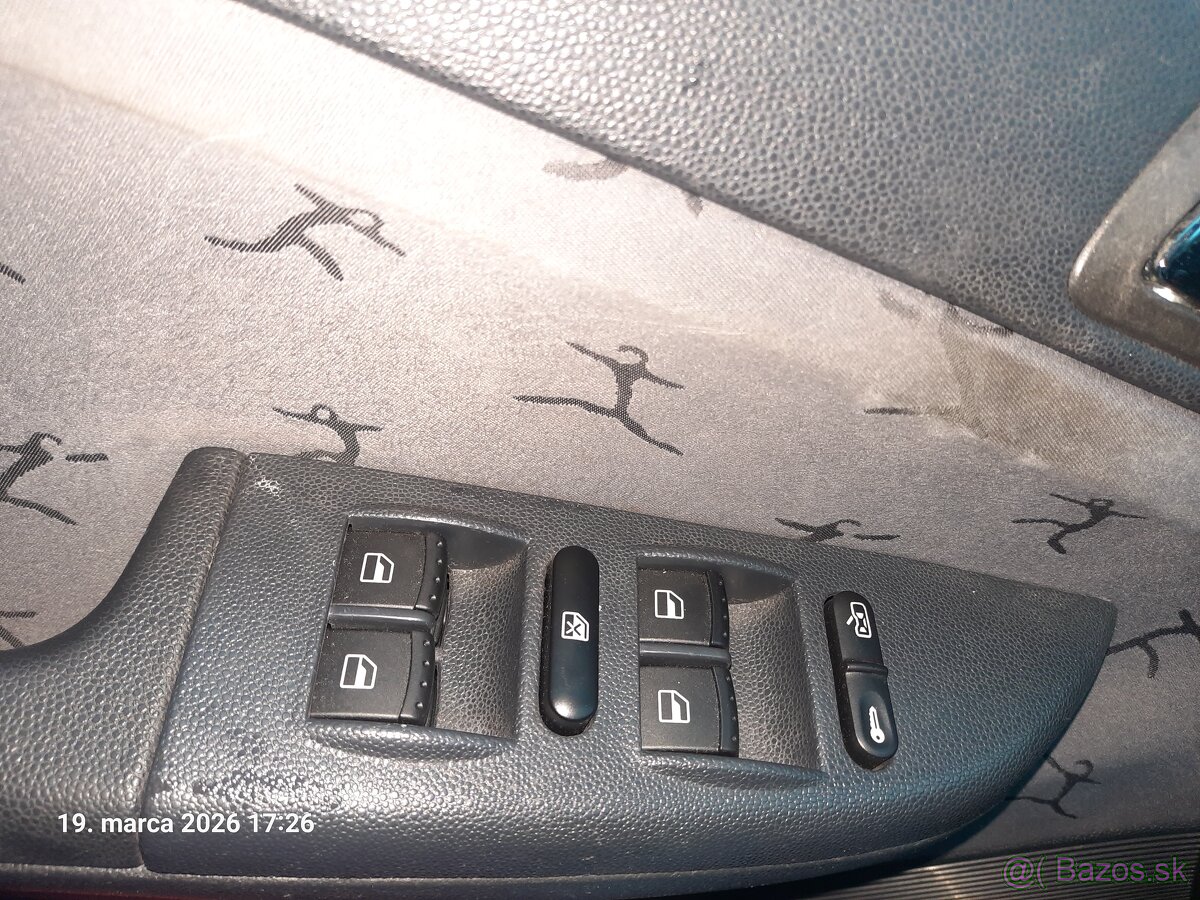 Predám Škoda fabia combi 1.9 tdi 74 kW - 8