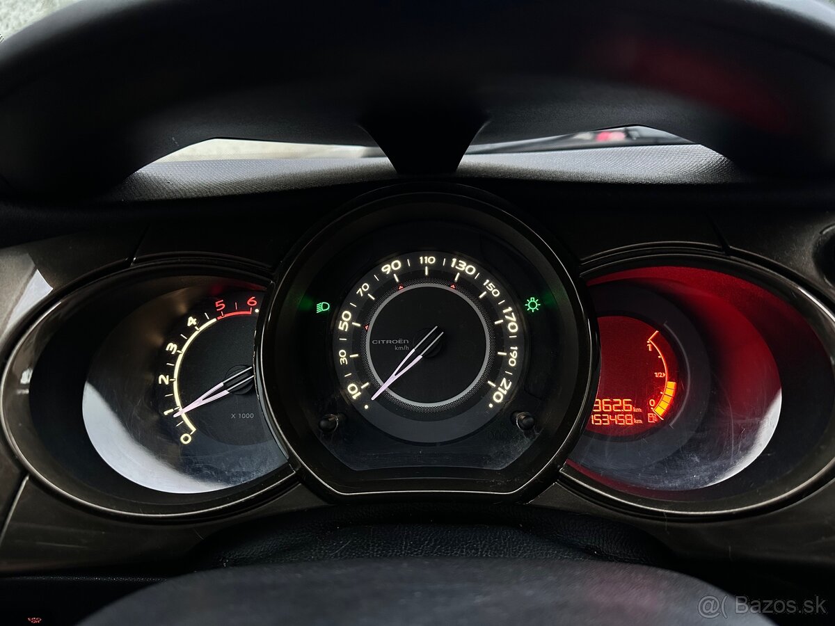 Citroen C3 1.6 e-HDi Exclusive - 2012 - TOP STAV - 8